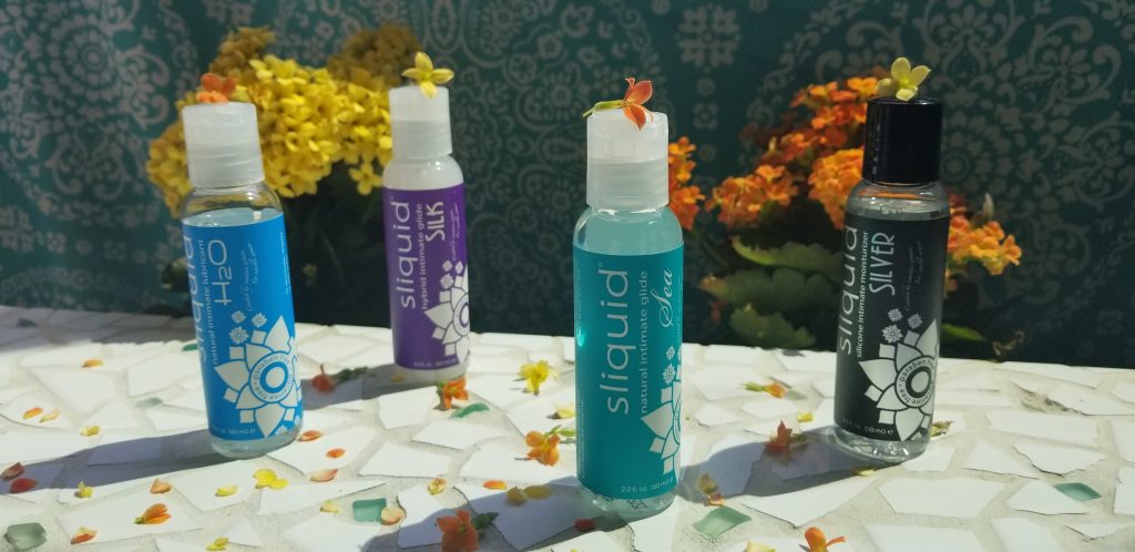 Side by side comparison of sliquid lubes